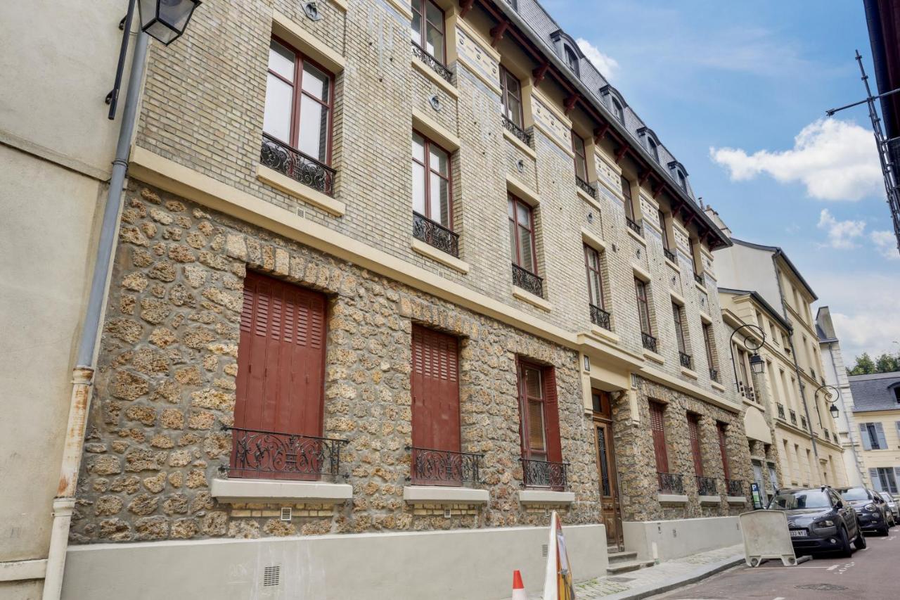 Apartamento Le Mousquetaire Versalles Exterior foto